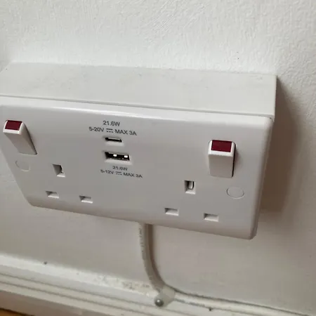 Villa Entire Terraced Two Story Redbrick House With Parking In Secluded Cul De Sac Dublin